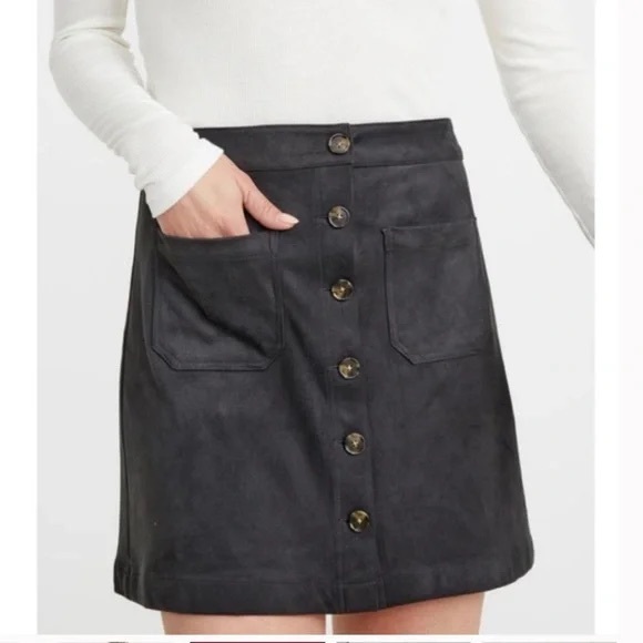 Marine Layer Myra Mini Skirt with Pockets in Anthracite Black